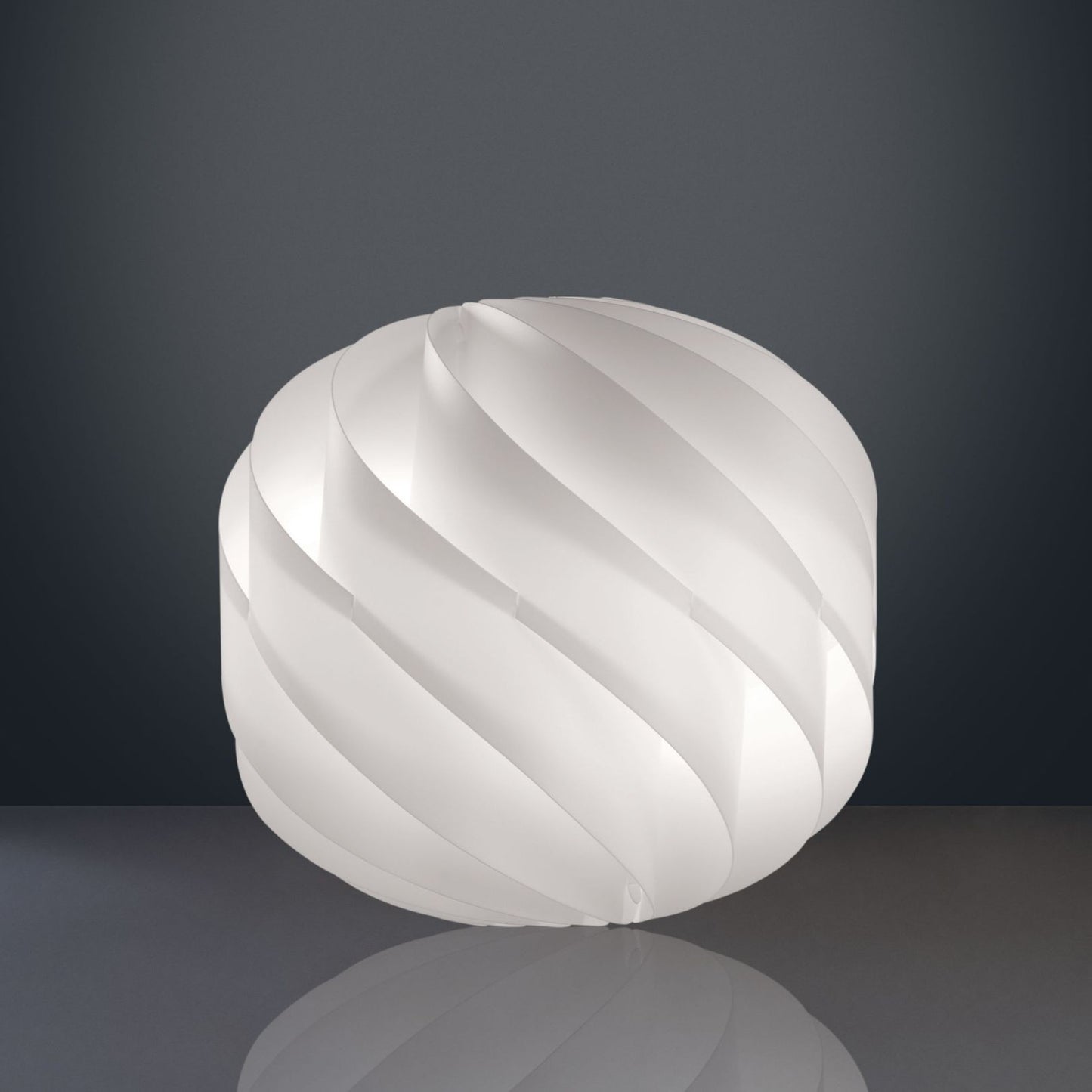 Lampe de table blanche Cm. 40x38h