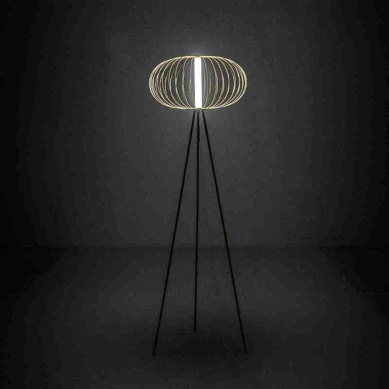 Lampadaire LED avec abat-jour en acier laiton poli 50x50xh.150 cm