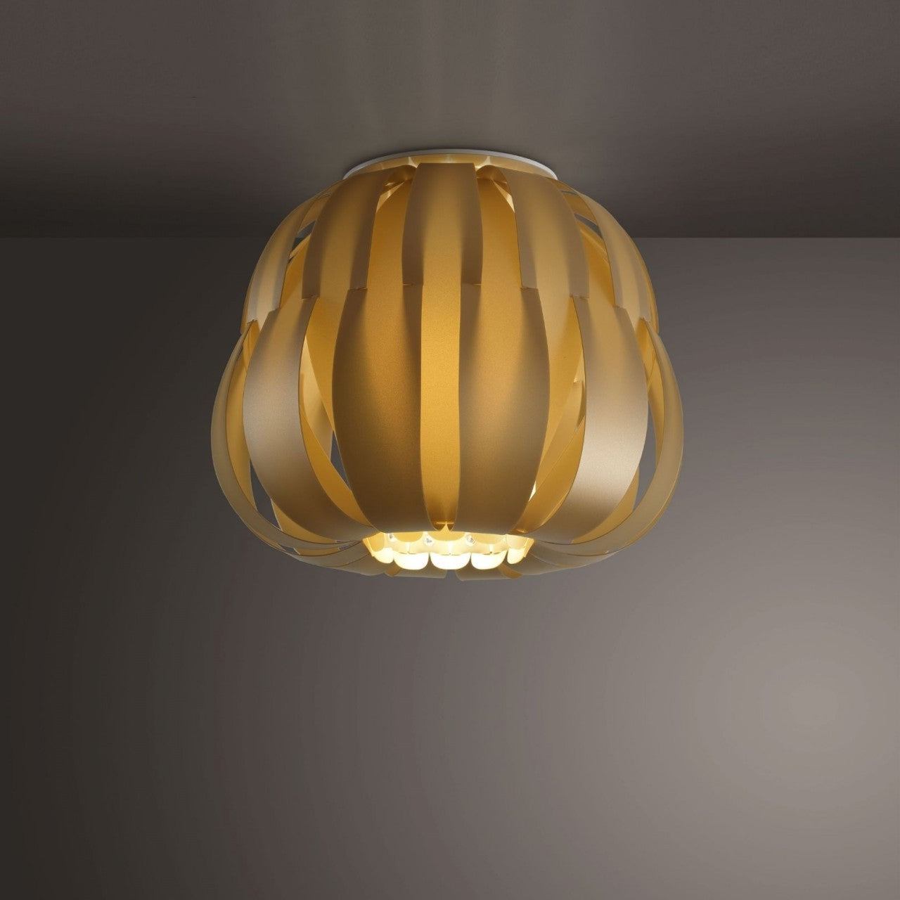 Nouveau Plafonnier doré cm. 29x23h