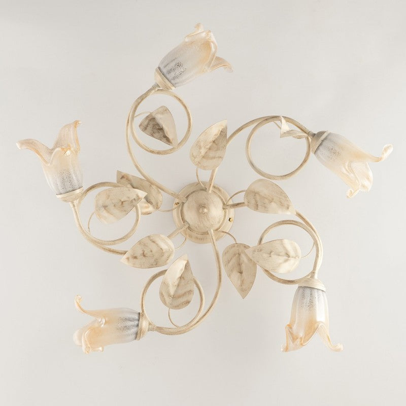 Plafonnier en fer Ivoire Or Verre Blanc Ambre cinq lumières 70x h20 cm