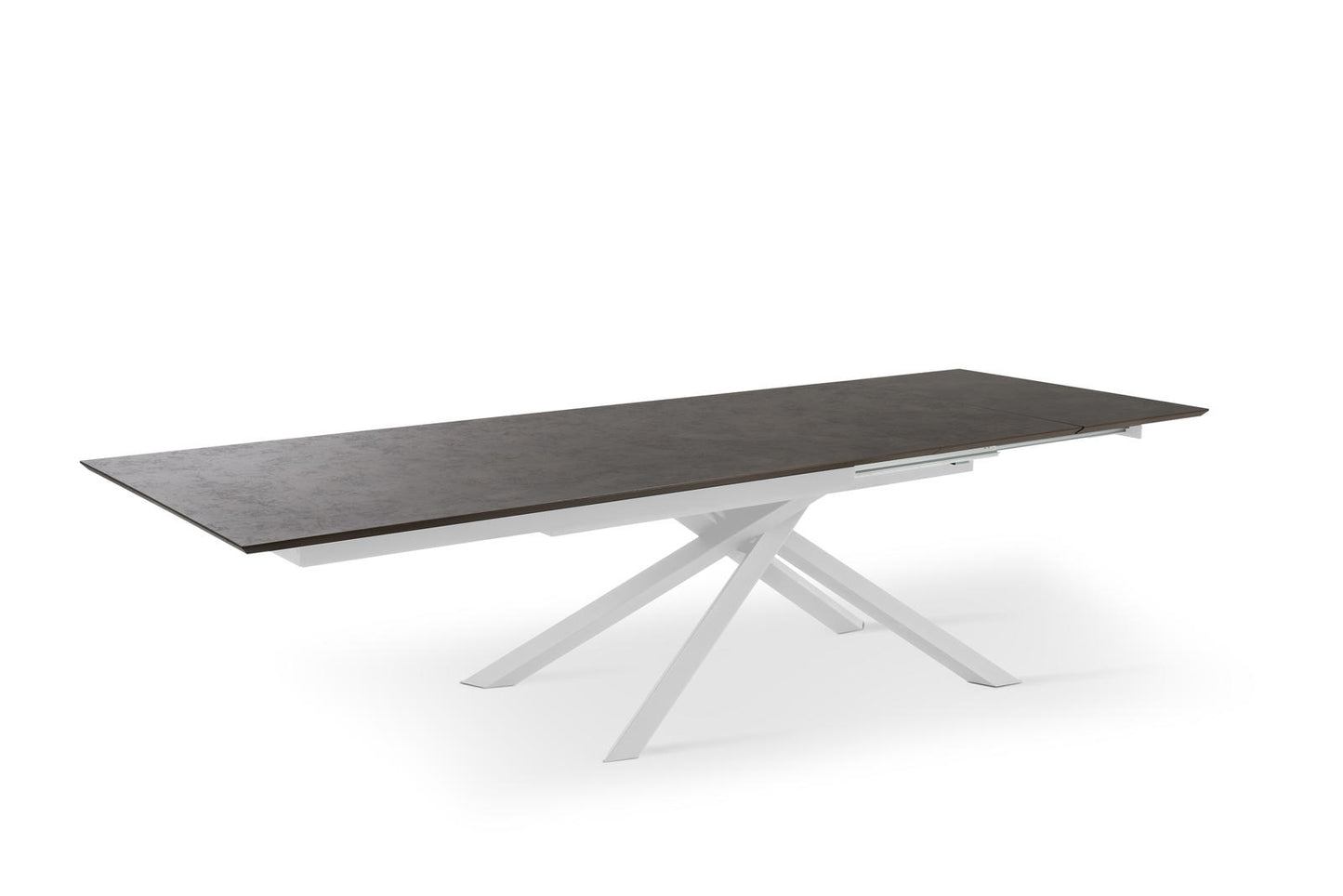 Table extensible avec plateau rouille et pieds blancs 170/270x90x76h cm