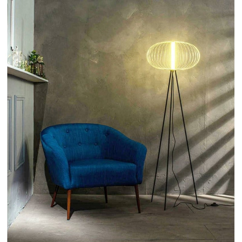 Lampadaire LED avec abat-jour en acier laiton poli 50x50xh.150 cm