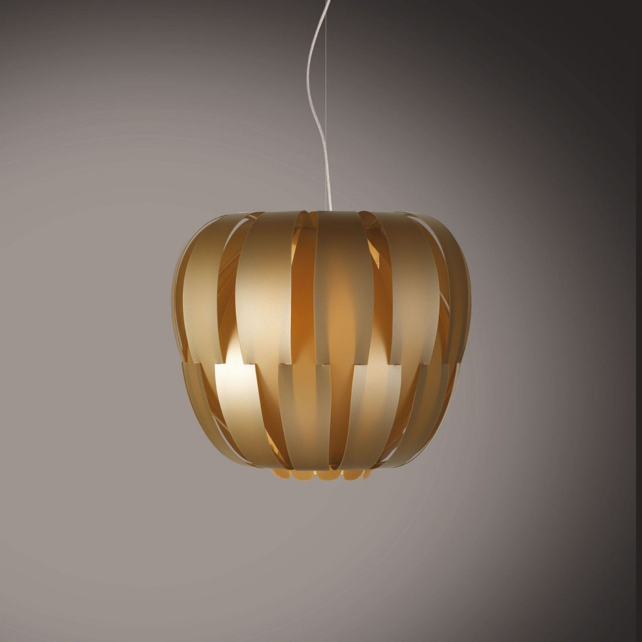 Suspension New Gold en métal chromé cm. 19x16h