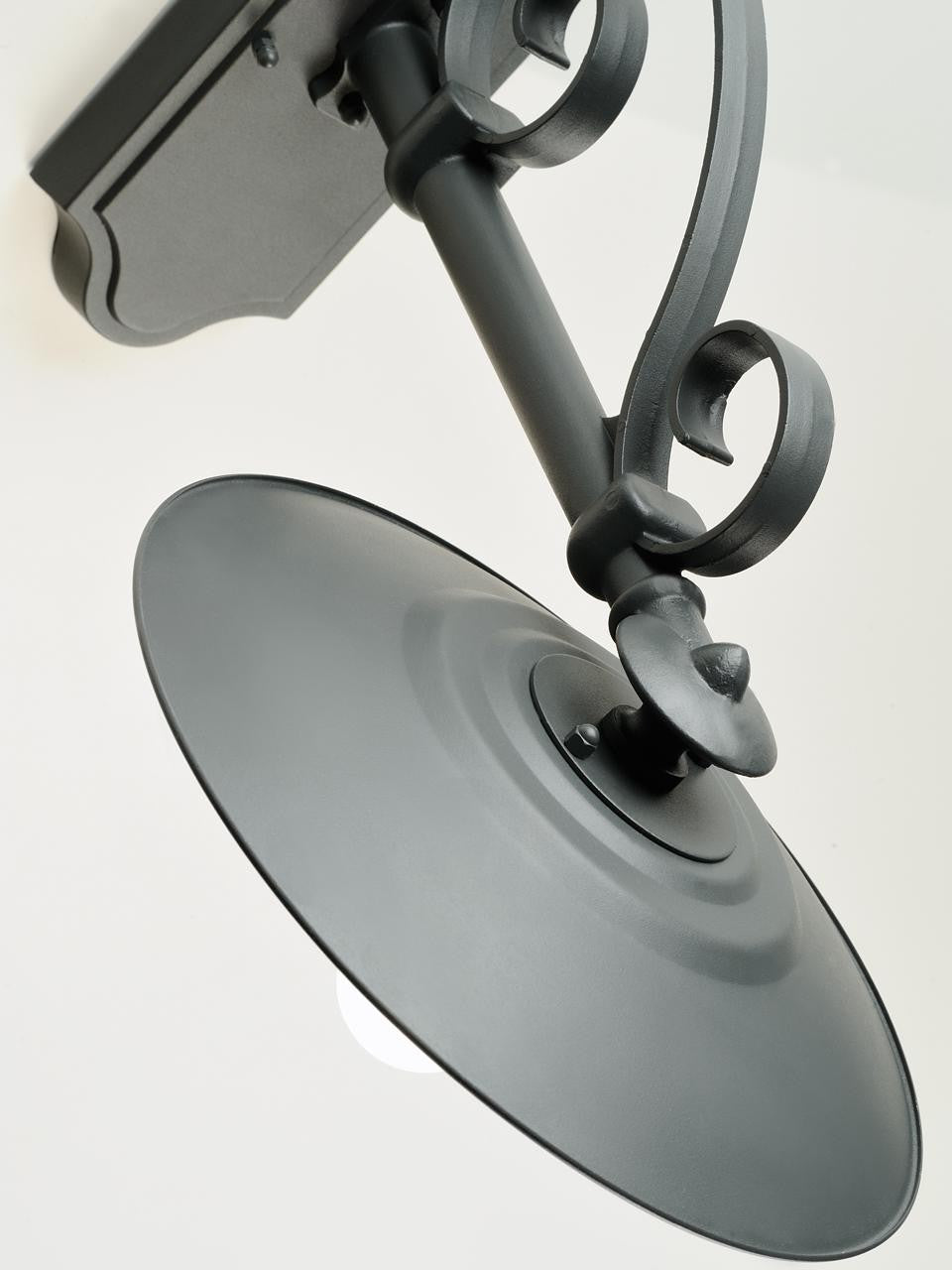 Applique Longue Petite en ligne graphite antique