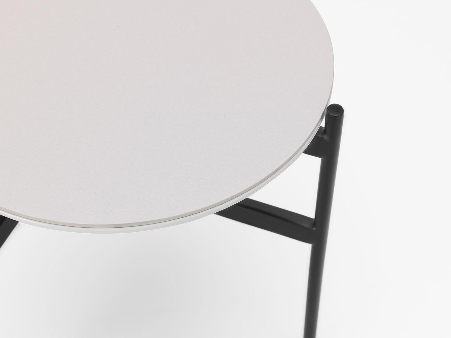 Table basse avec plateau en céramique 40x40x45h cm