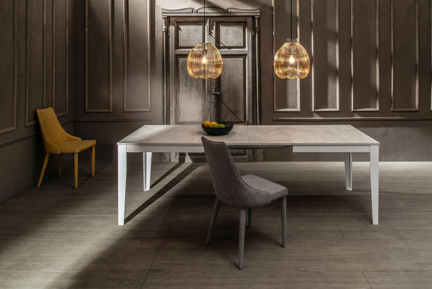 Table extensible en béton blanc 80 cm x 130-290 cm H. 76 cm