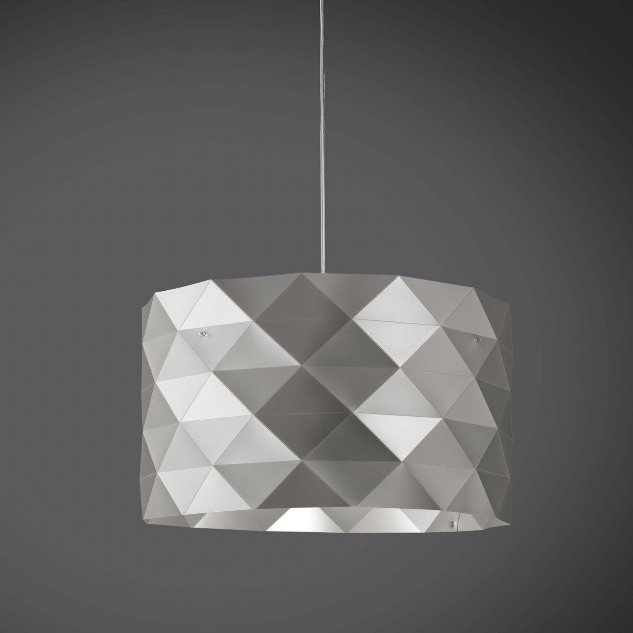 Suspension argentée en métal chromé cm. 40x25h