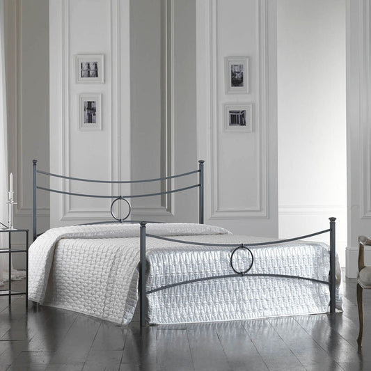 Lit double en fer avec pied de lit Nero CONCA 166x208x h117 cm
