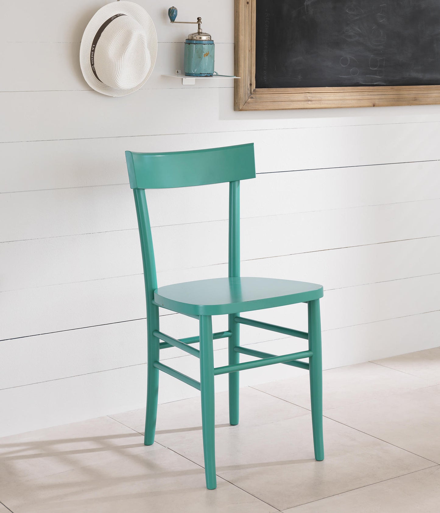 2x Chaise en bois laqué turquoise 48x39x80h cm