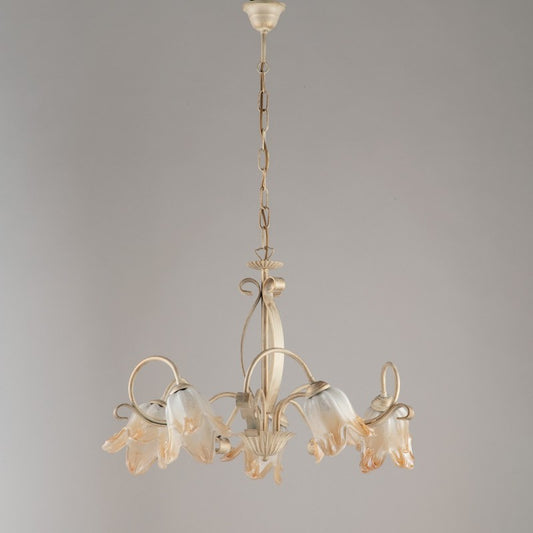 Lustre en fer ivoire doré cinq lumières abat-jour en verre blanc ambre 64x h45 cm