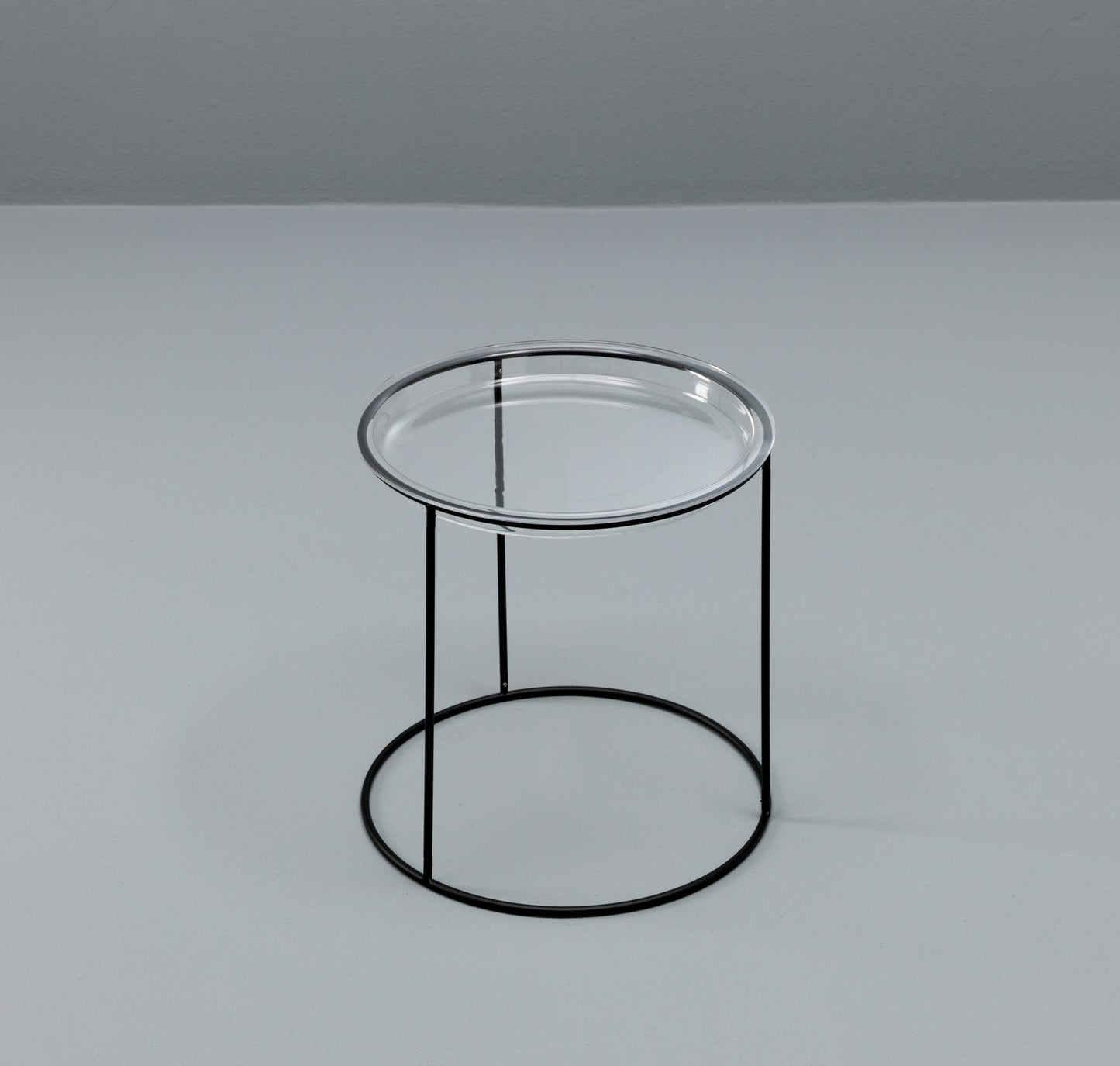 Table basse avec plateau en verre trempé et base noire 40x40 cm