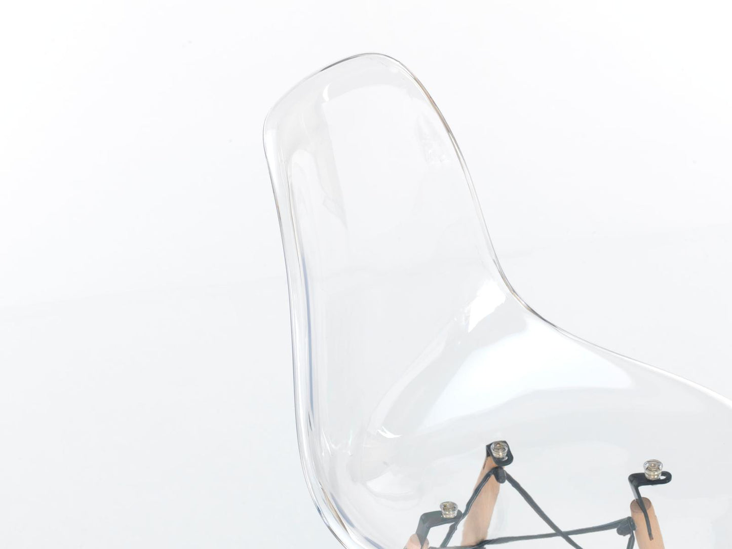 4x Chaise en polycarbonate et assise en PVC blanc 47x46x82h cm