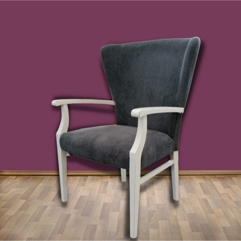 Fauteuil en bois et tissu gris avec dossier enveloppant DUMBO 69x66x h103 cm