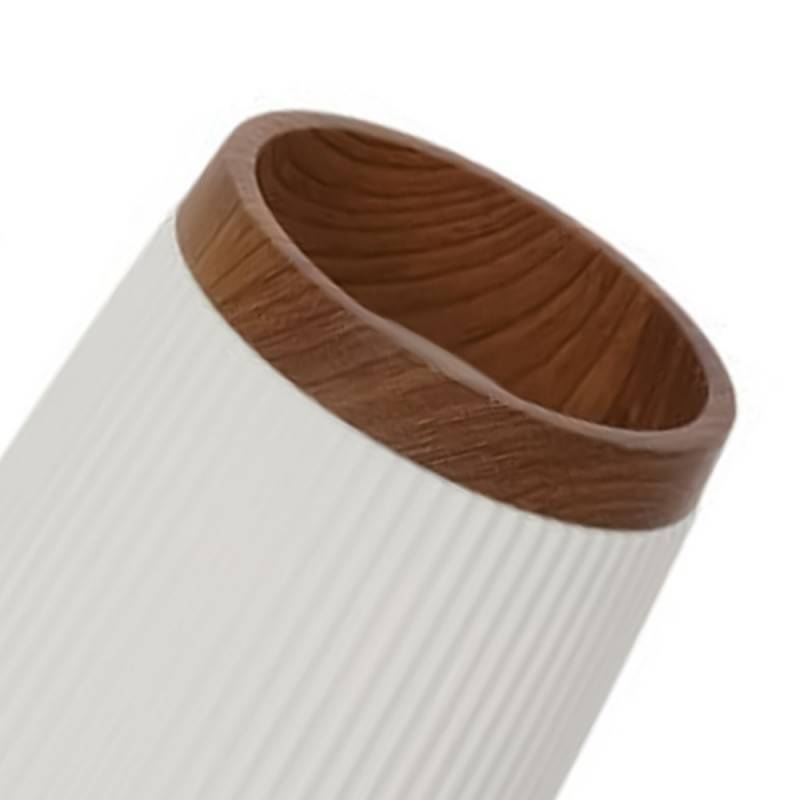 Élégant porte-brosse à dents London en série premium blanc et bois.