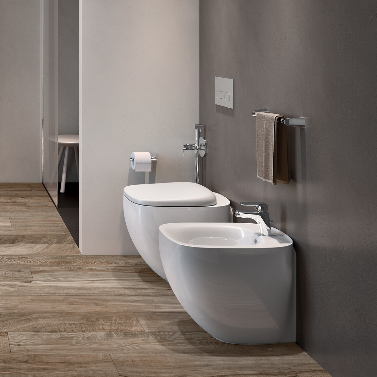 WC dos au mur avec fixation cachée