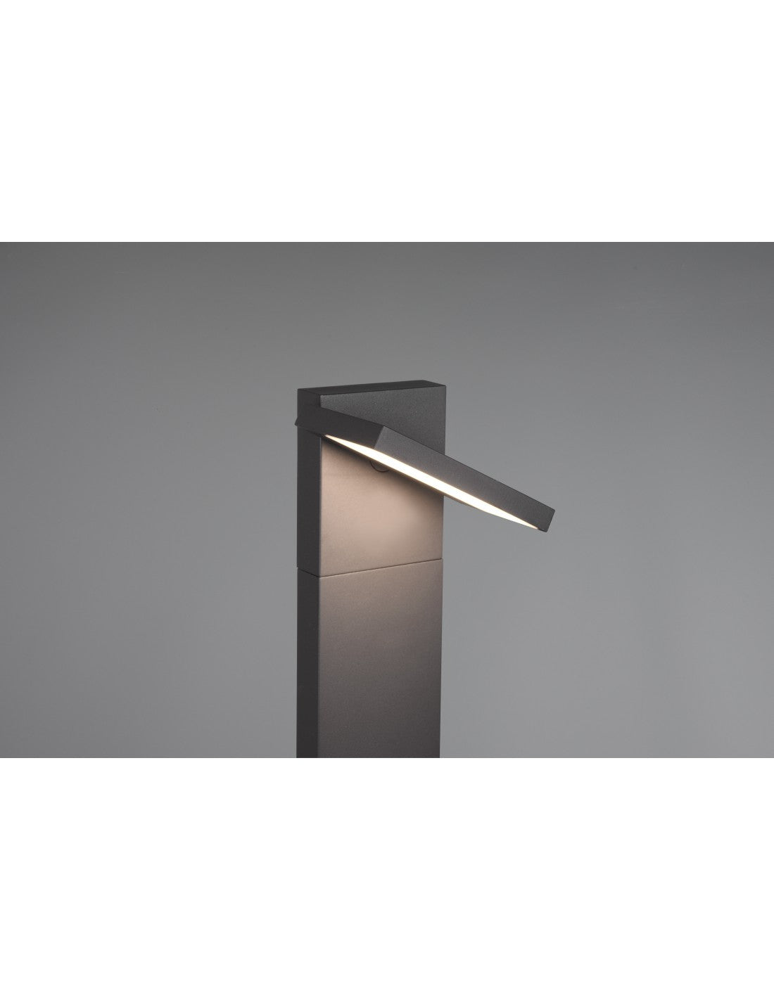 Éclairage extérieur à poteau haut LED en aluminium anthracite IP54 Horton Trio