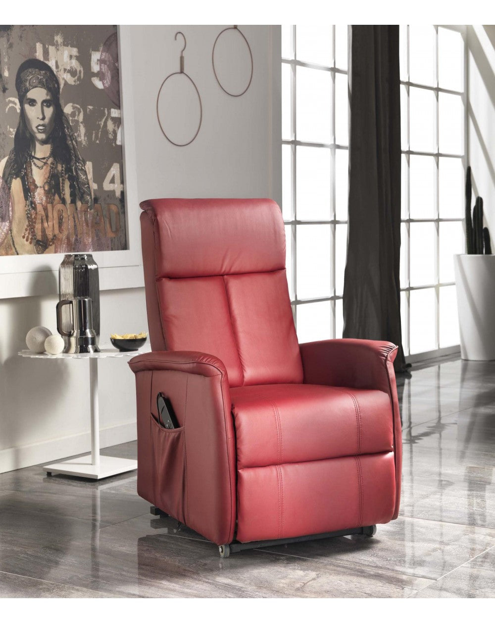 Fauteuil à 2 moteurs Rouge 75 cm x 82 cm H. 110 cm