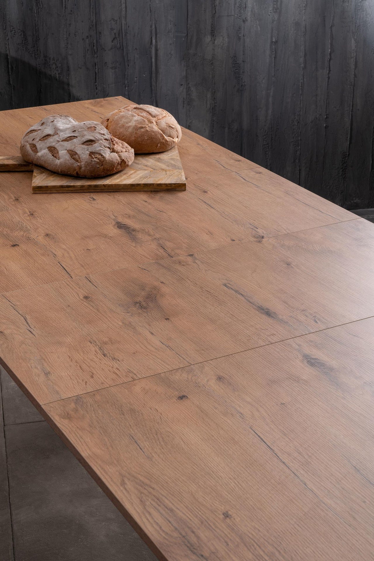 Table extensible en chêne 90 cm x 156- 316 cm H. 76 cm
