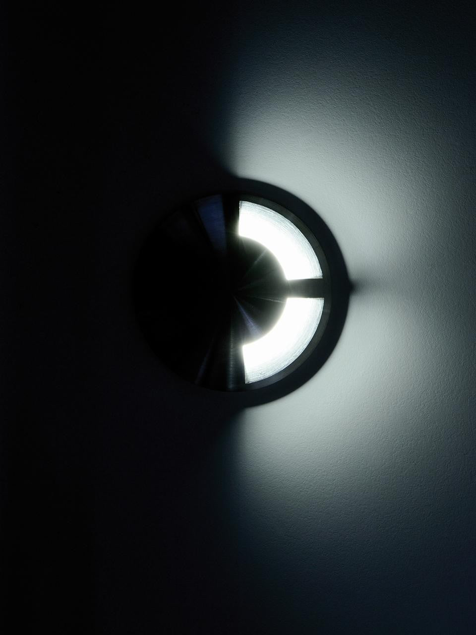 Ligne de route en acier E27 accessible à pied