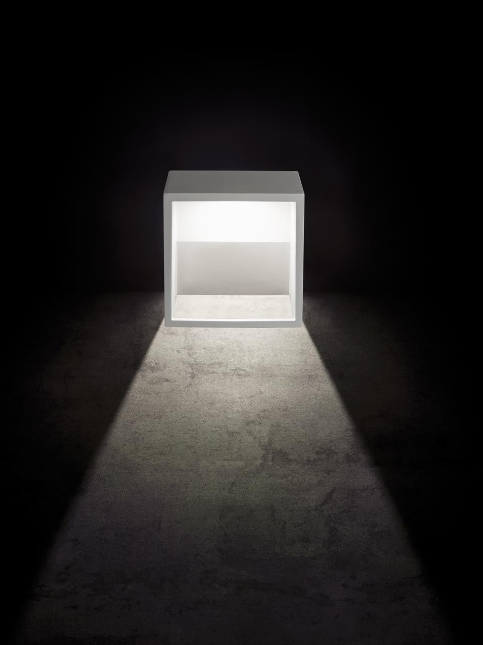 Applique murale 9W LED 4000K blanche ligne niko