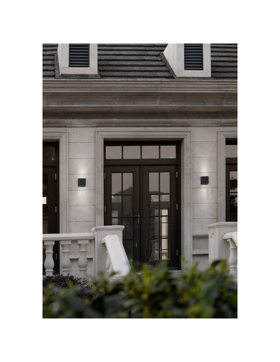Applique Carrée Thames Led Double Émission IP54 Anthracite 14x14 cm Trio Lighting